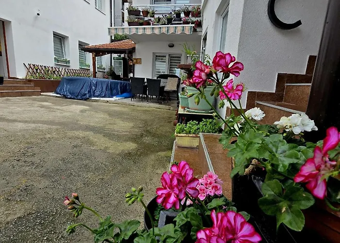 Time Out Affittacamere 4*