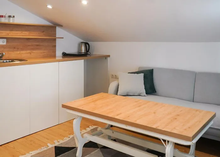 Time Out Gæstehus 4*